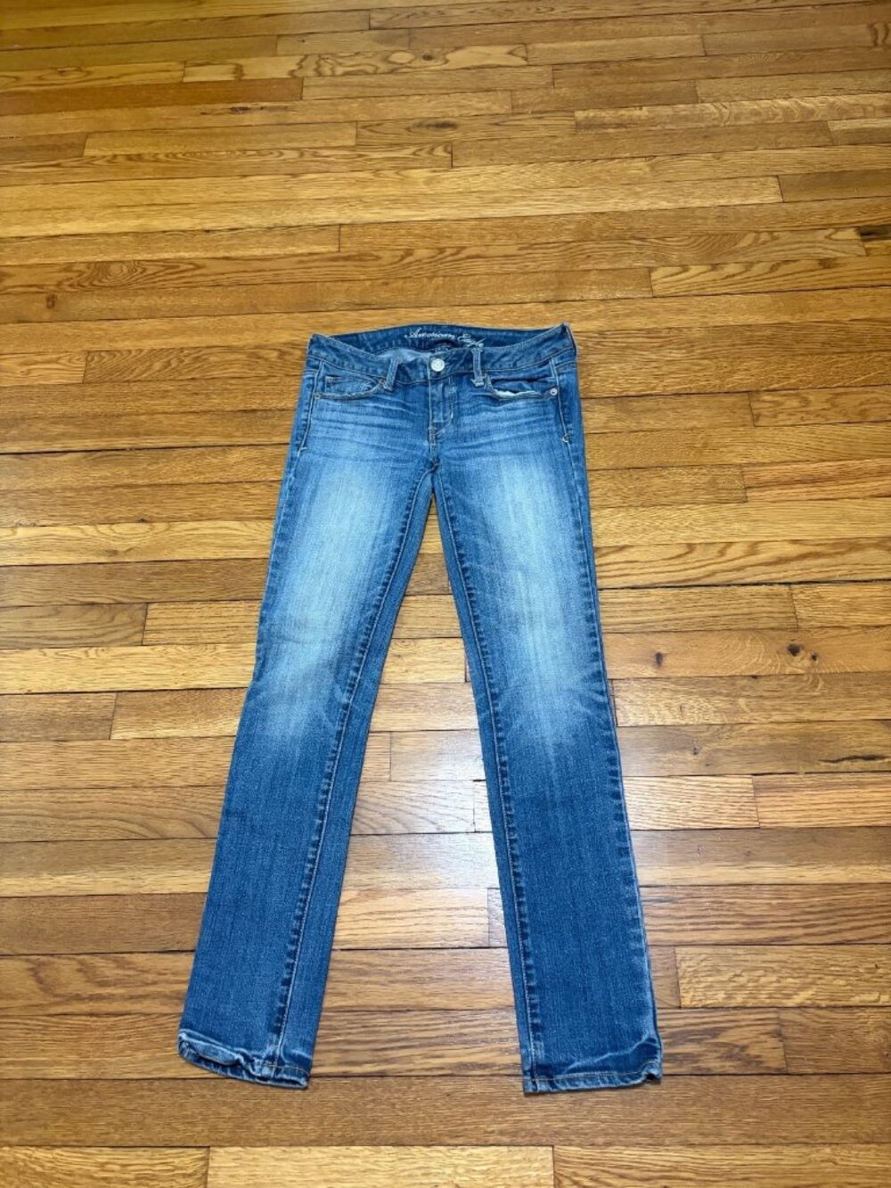 American Eagle Womens Skinny Jeans Size 2 SHORT Blue Stretch Cotton Denim Pants